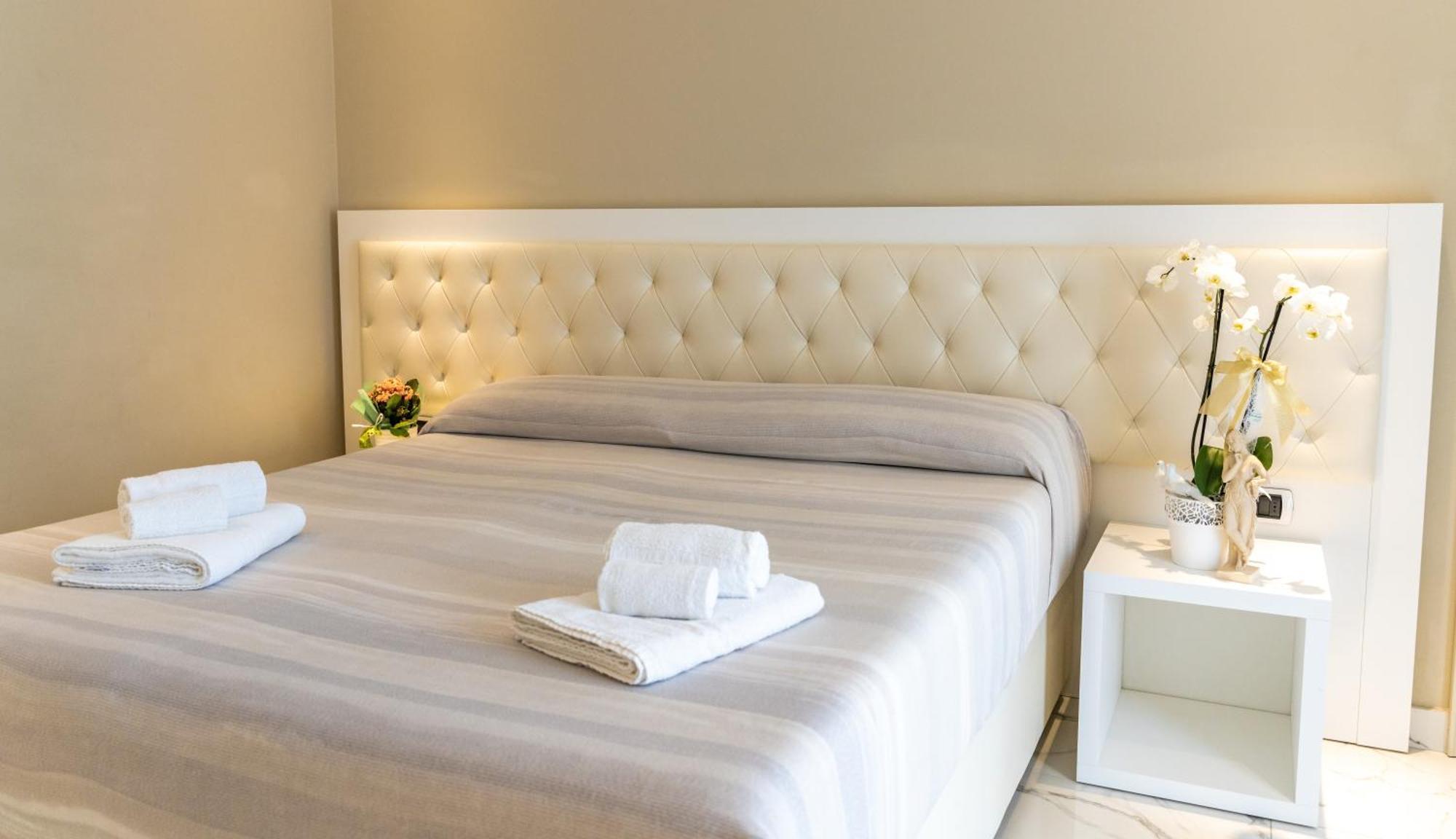 Residence Hotel Alba Palace Alba Adriatica Exterior photo